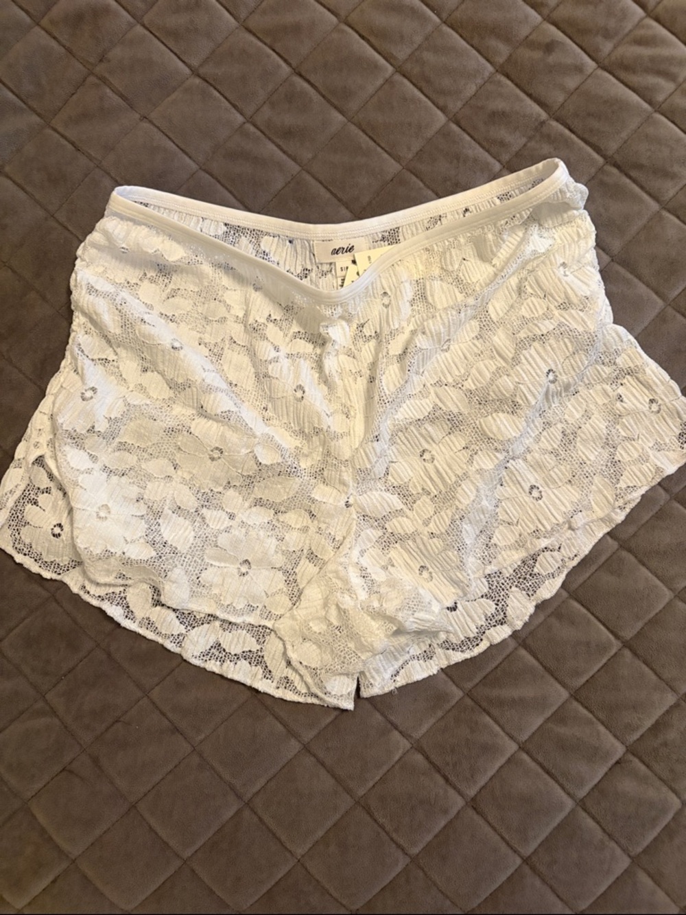 aerie White Lace Lounge Shorts. Medium